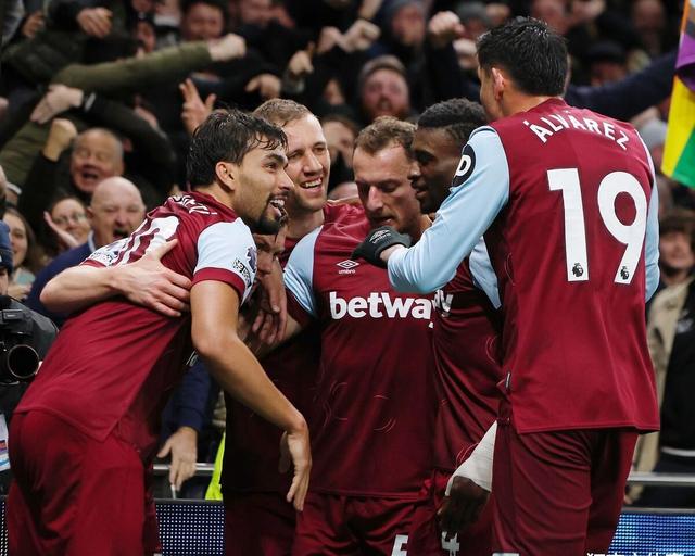 纽卡素客场惨败埃佛顿，积分榜排名下滑的简单介绍