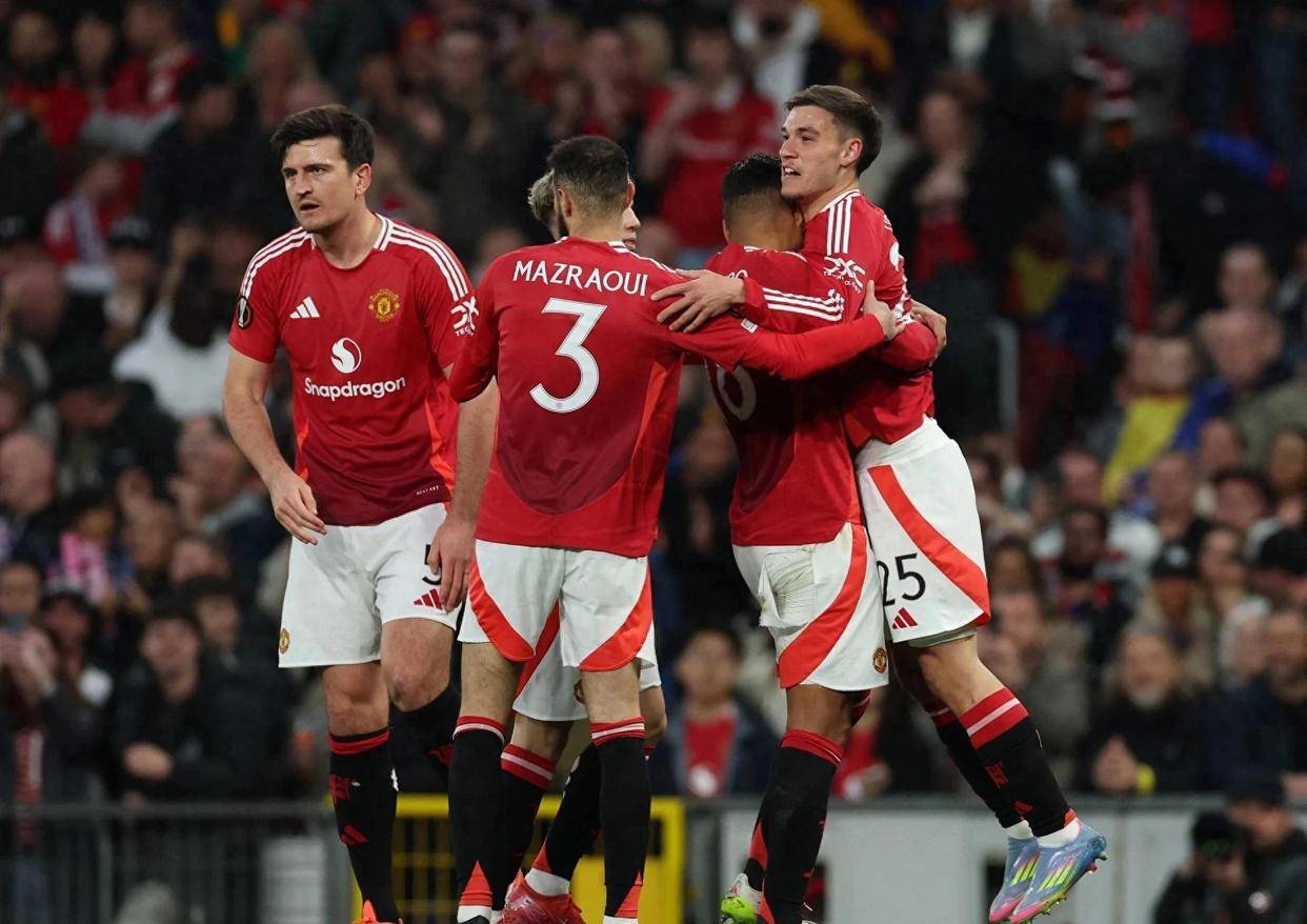 阿贾克斯惨遭逆转，无缘下一轮