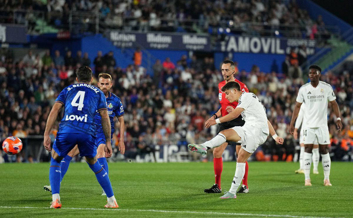 开云体育app-塞维利亚神秘：主帅面临下课的简单介绍