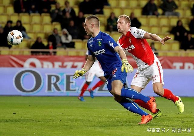 包含摩纳哥战平对手，保持不败势头的词条