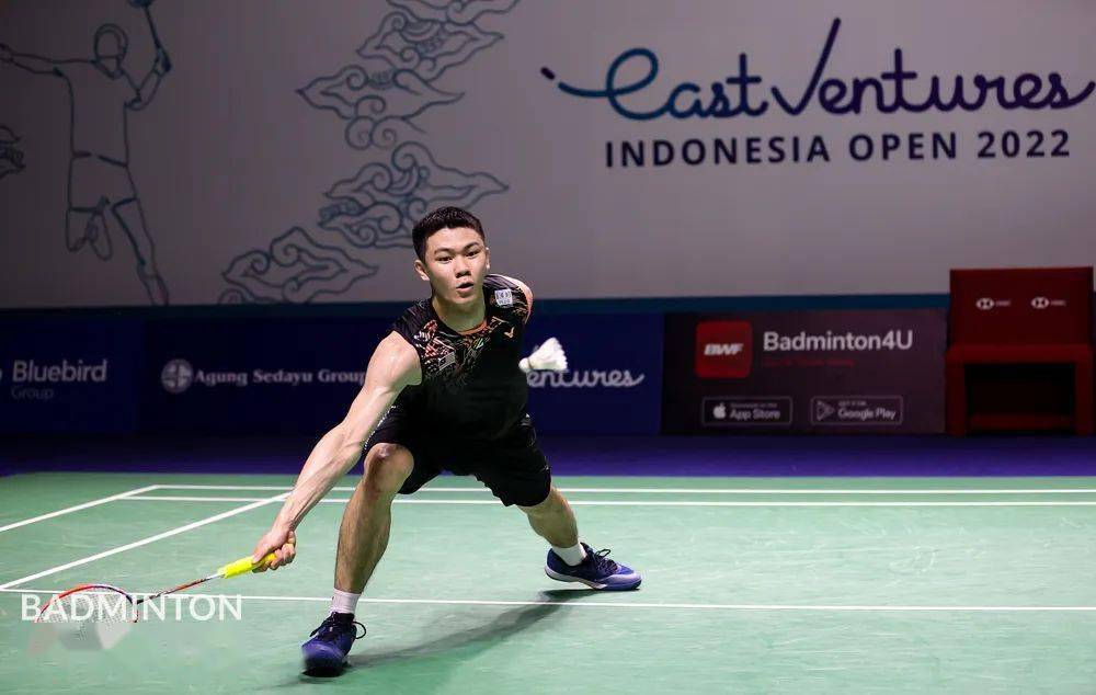 中国队逆转泰国队,李梓嘉点燃赛场 中国队逆转泰国队,李梓嘉点燃赛场