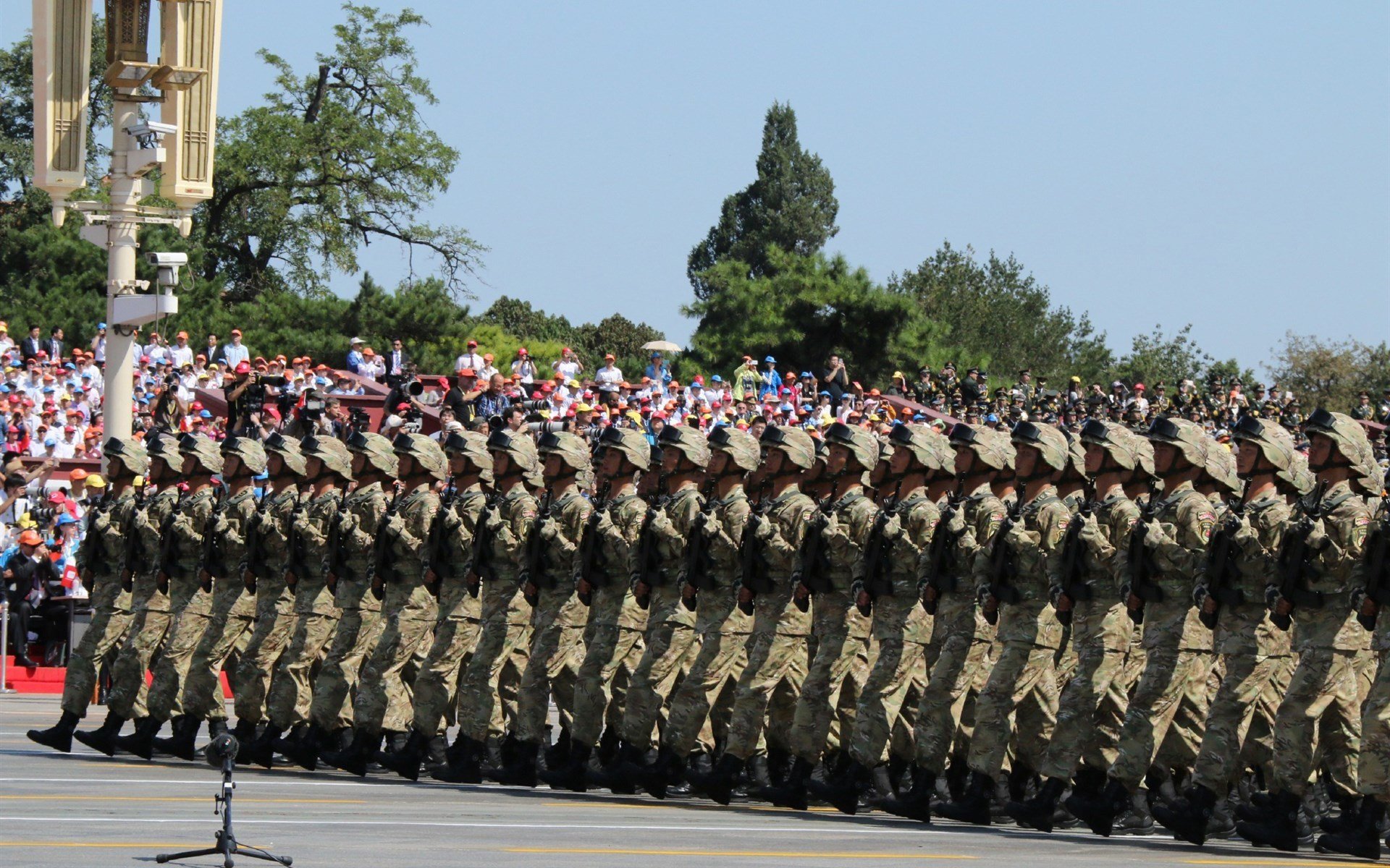 在镁光灯与嘘声之间,乔治如何于欧冠半决赛之夜书写教科书
